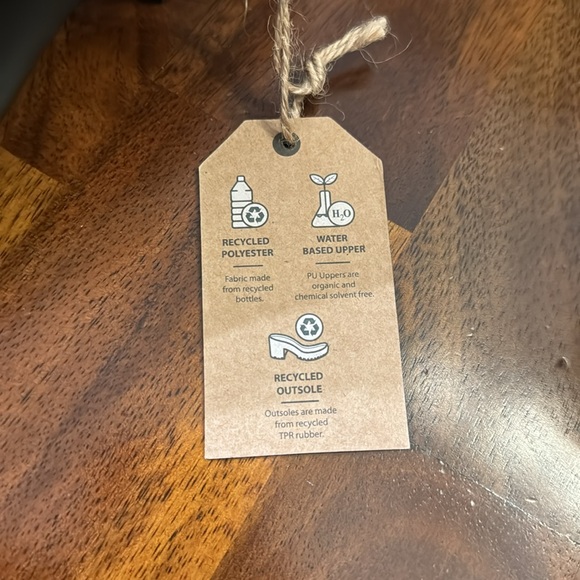 Design Lab Black Shoes - Picture 7 of 9